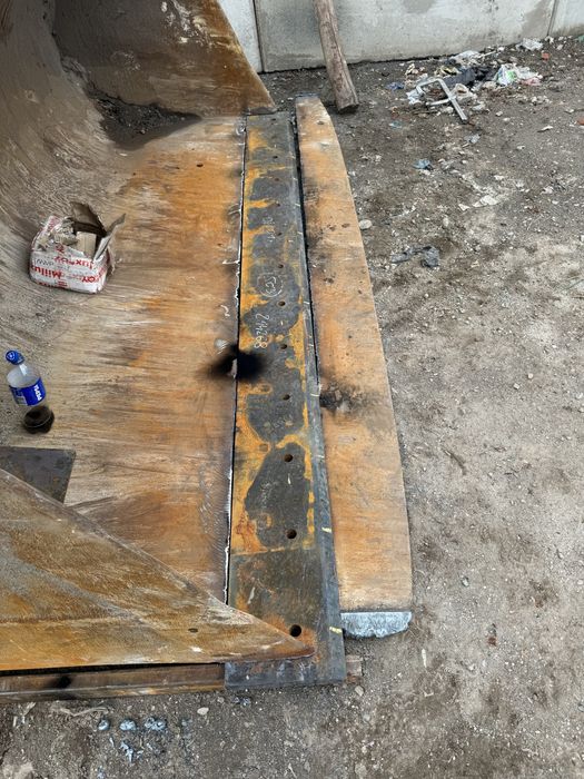 Mobilny spawacz,  remont naprawa ślusarz napawanie- spawanie dojazd