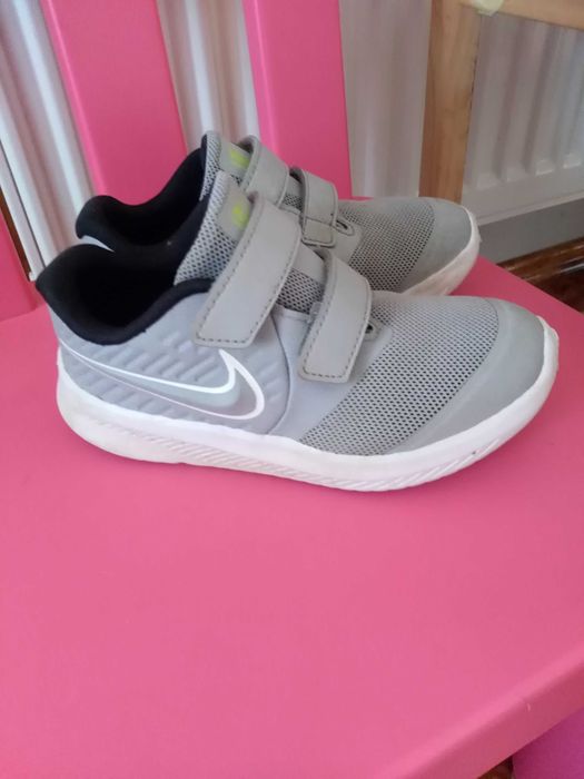 Buty dziecięce..