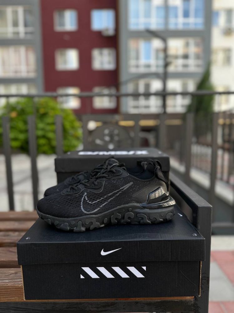 Кросівки Nike React