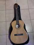 Guitarra Nova por usar