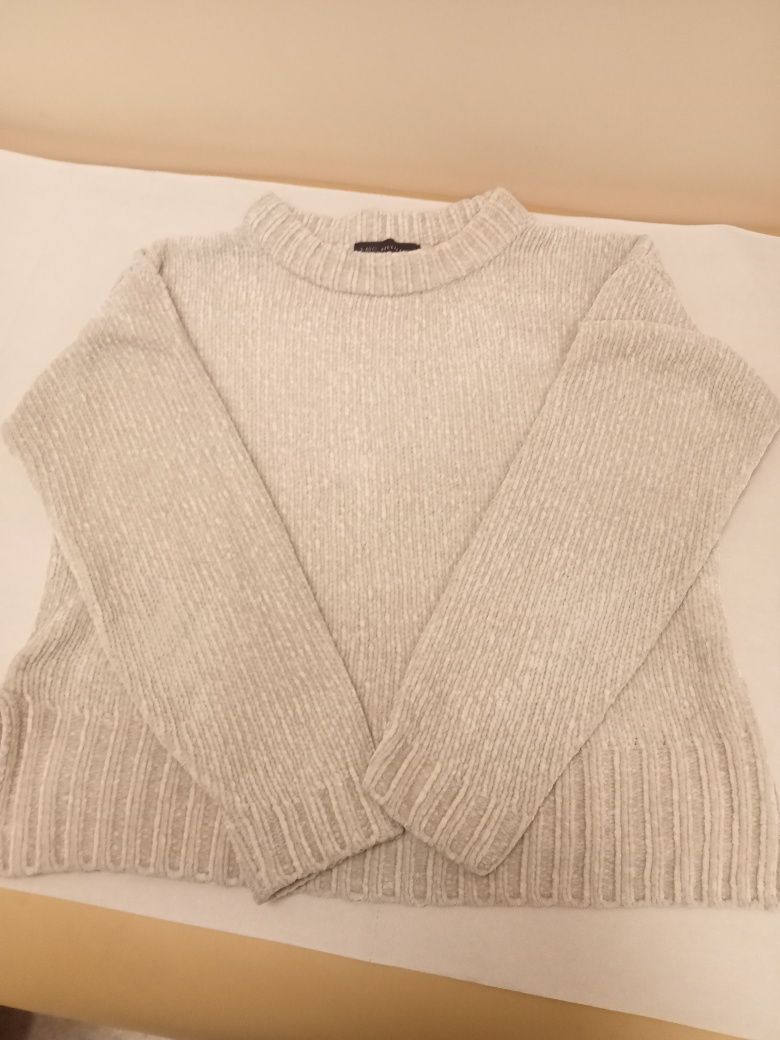 Sweter damski ciepły rozmiar M/L