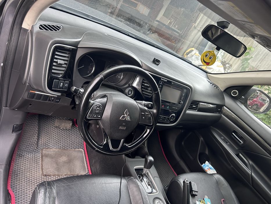 Mitsubishi outlander Sport  3 2,4газ/бен