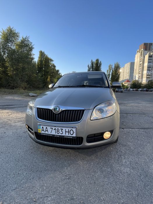 Фабія 1.2 Газ/бенз Один власник!