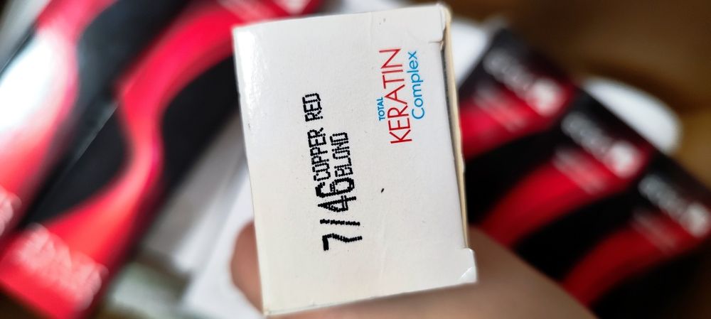 Profesjonalne farby do włosów + utleniacze