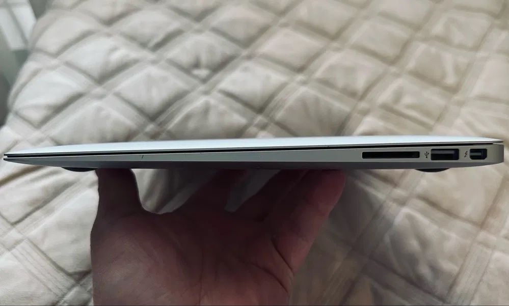 Apple MacBook МакБук Air 13” 2017 (i5, 8gb, 128)A1466
