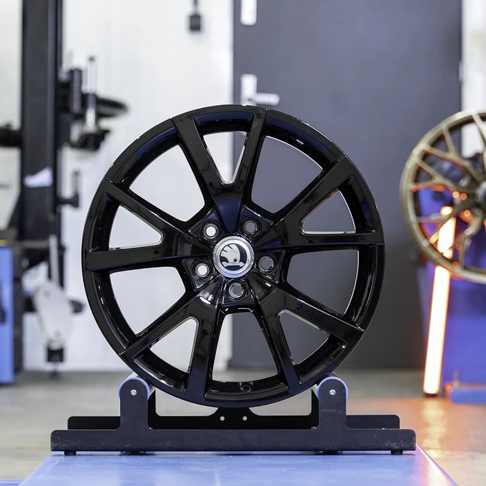 NOWE ORYGINALNE Felgi 18" Skoda Enyaq Superb Octavia Karoq Kodiaq