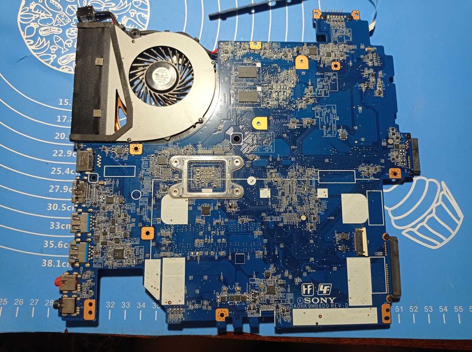 Sony SVF1521S2EB DA0HK9MB6D0