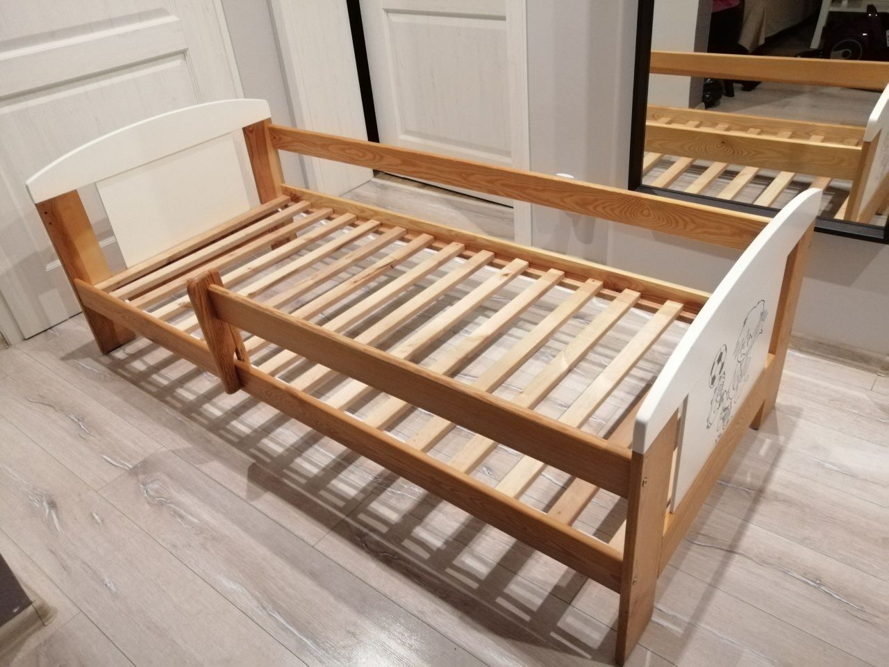 Łóżko dziecięce 180 cm drewniane