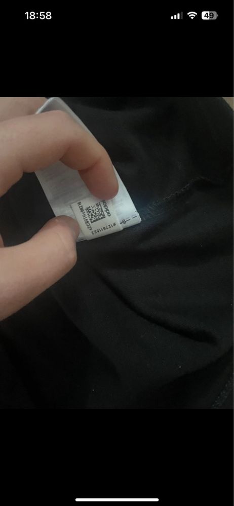 Top bluza koszulka opięta czarna XS S bawełna Adidas haft haftowana