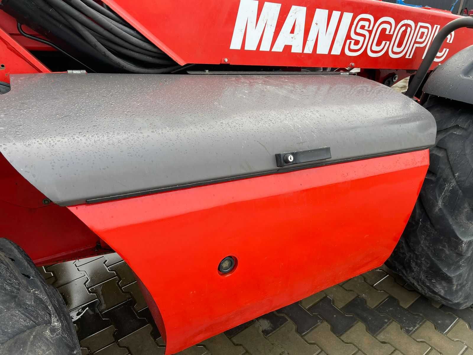 телескопічний навантажувач Manitou 627 - 2008 рік