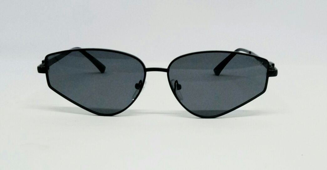Брендовые очки женские лисички узкие черные в черном металле