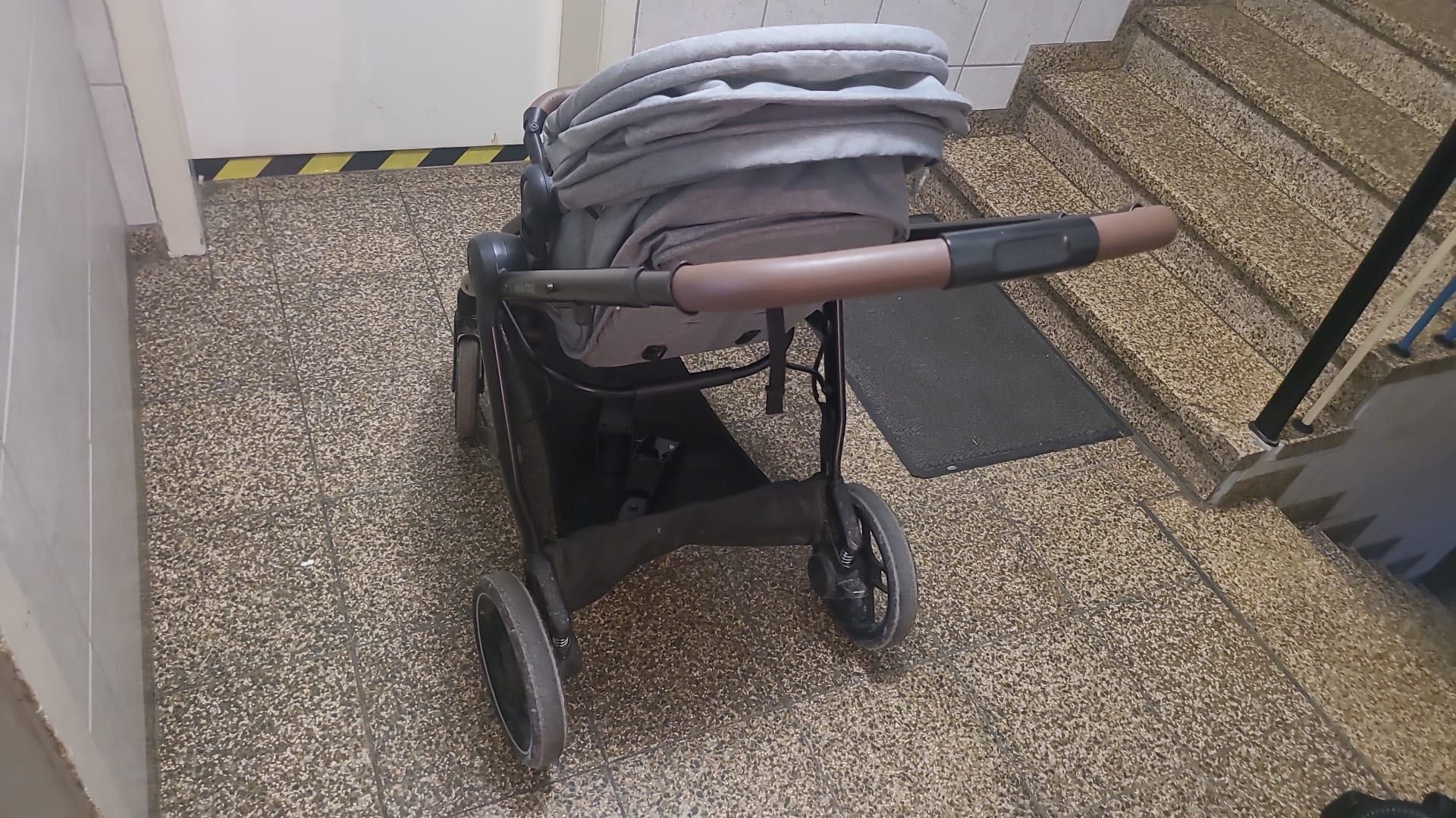 Дитяча коляска Maxi Cosi zelia