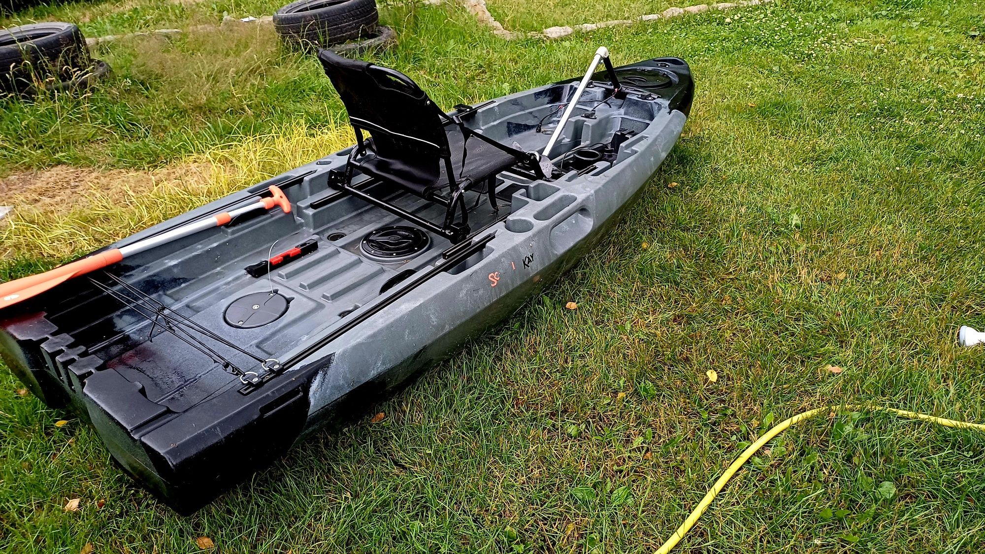 Kajak wędkarski Scorpio kayak Pedal fish Big 95 + napęd elektryczny