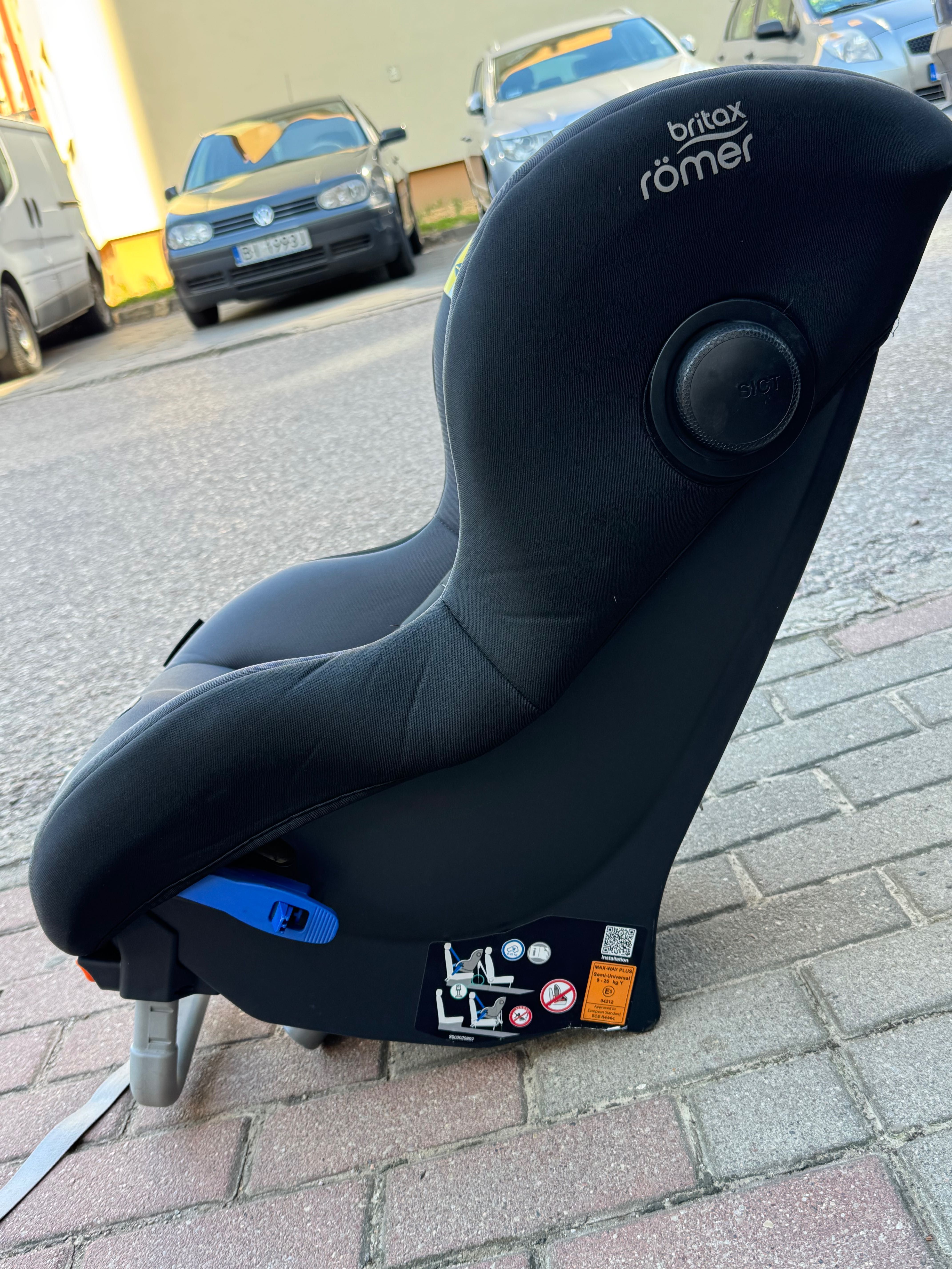Fotelik samochodowy Britax Roomer max way plus