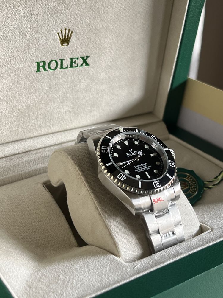 Rolex Submariner No Date Clássico Silver/Black