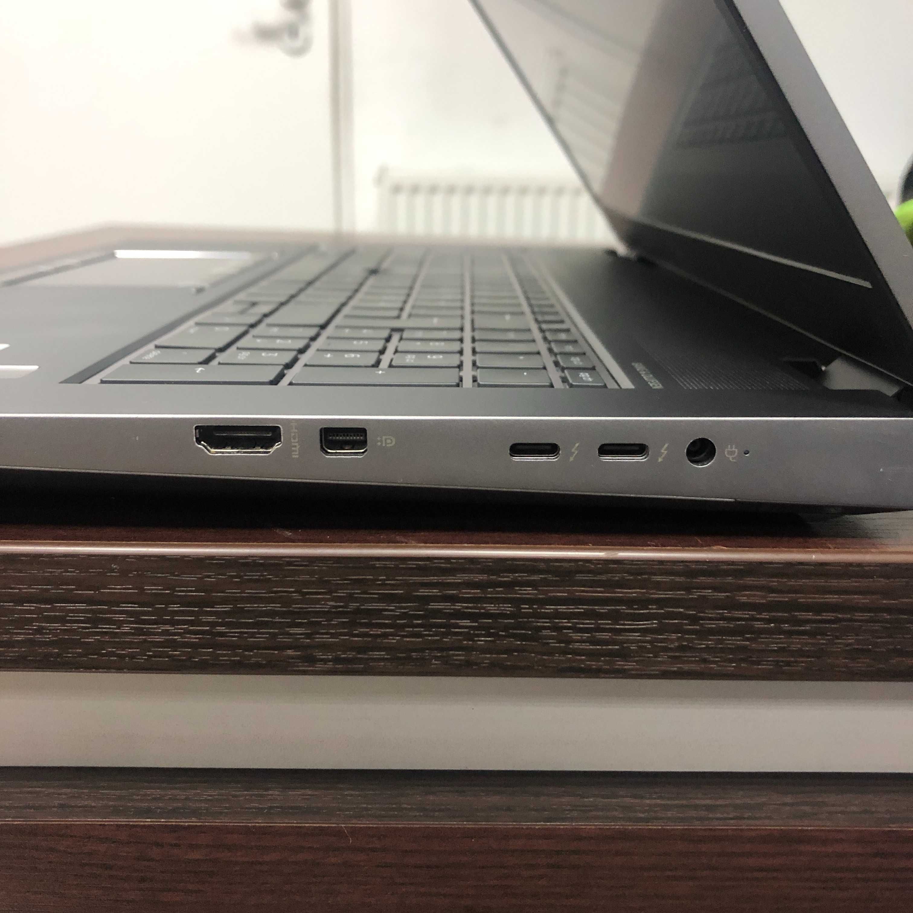 Laptop HP ZBook Fury 17 G7 i7 10GEN Quadro RTX3000 16GB 512SSD Win11 A