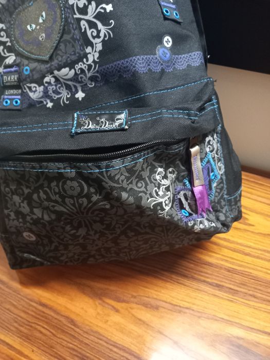 Mochila menina preta Daisy Dark