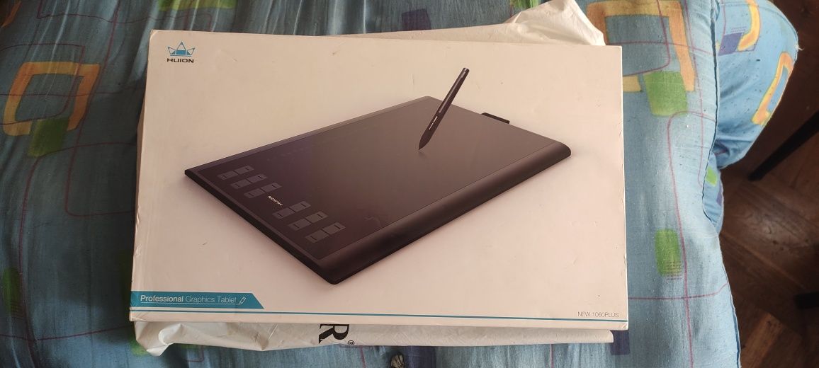 Графічний планшет huion new 1060PLUS