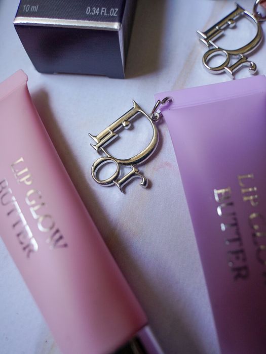 Блиск для губ Dior Addict Lip Glow Butter