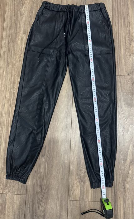 Штани з еко шкіри