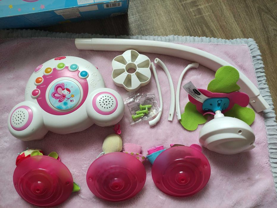 Іграшка мобайл 5в1 Tiny Love Крихітка Бетті