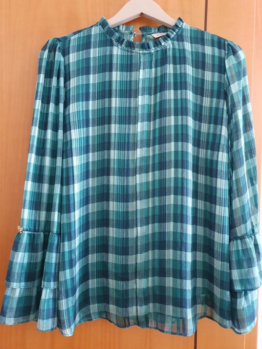 Blusa Silvina Campos e calça ecopele SALSA