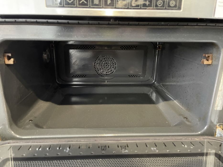 Мікрохвильова піч Electrolux #06148