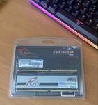 Память GOODRAM 8 GB (2x4GB) DDR4 2400 MHz (GY2400D464L15S/8GDC)