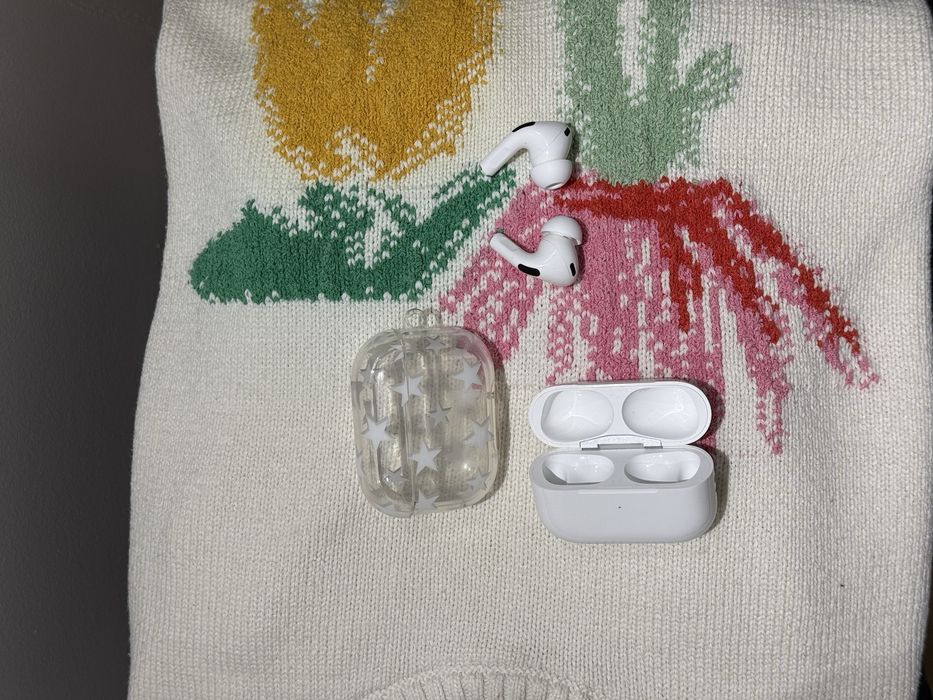 AirPods Pro 2 pouco usados