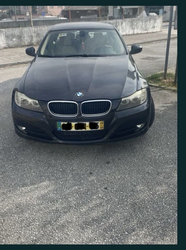 Vendo carro bem estimado