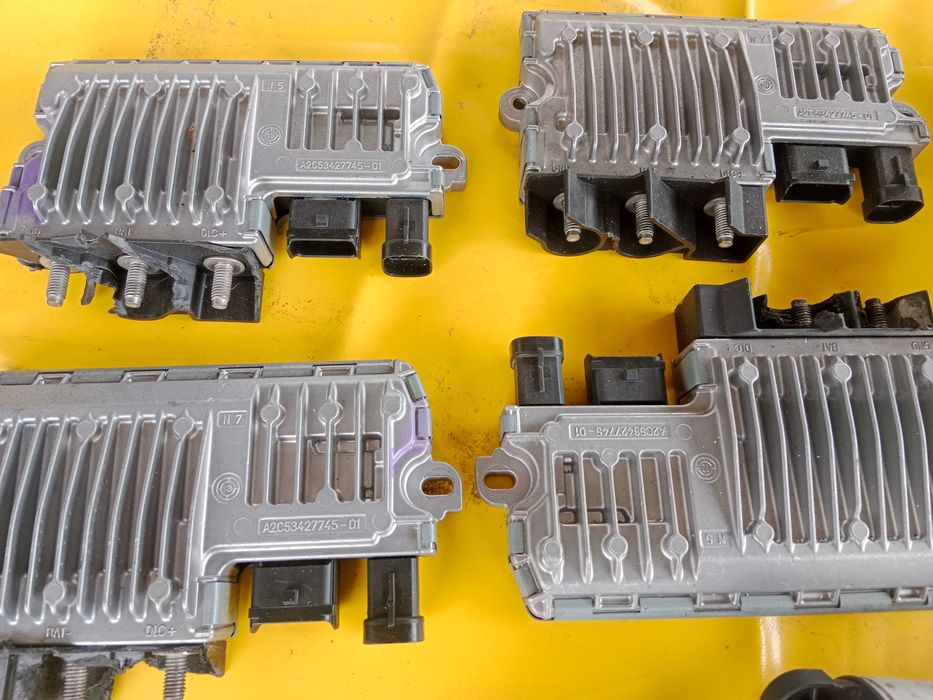 Kondensator, moduł, klema , bezpieczniki, strat stop Peugot Citroen