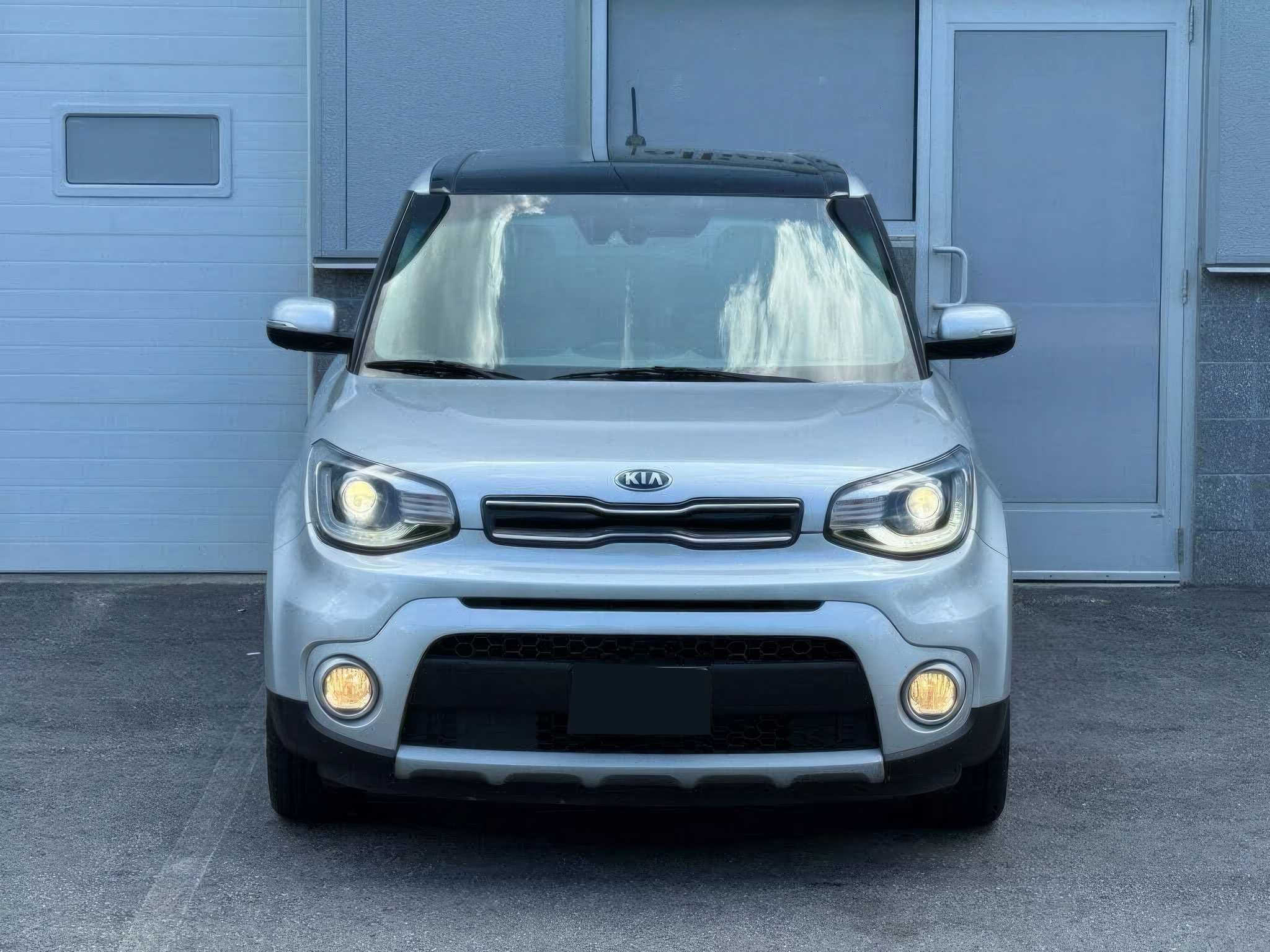 2019 Kia Soul + FWD