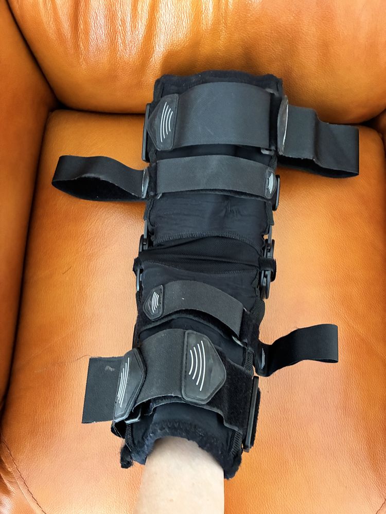 Stabilizator kolana stawu kolanowego L orteza Timago