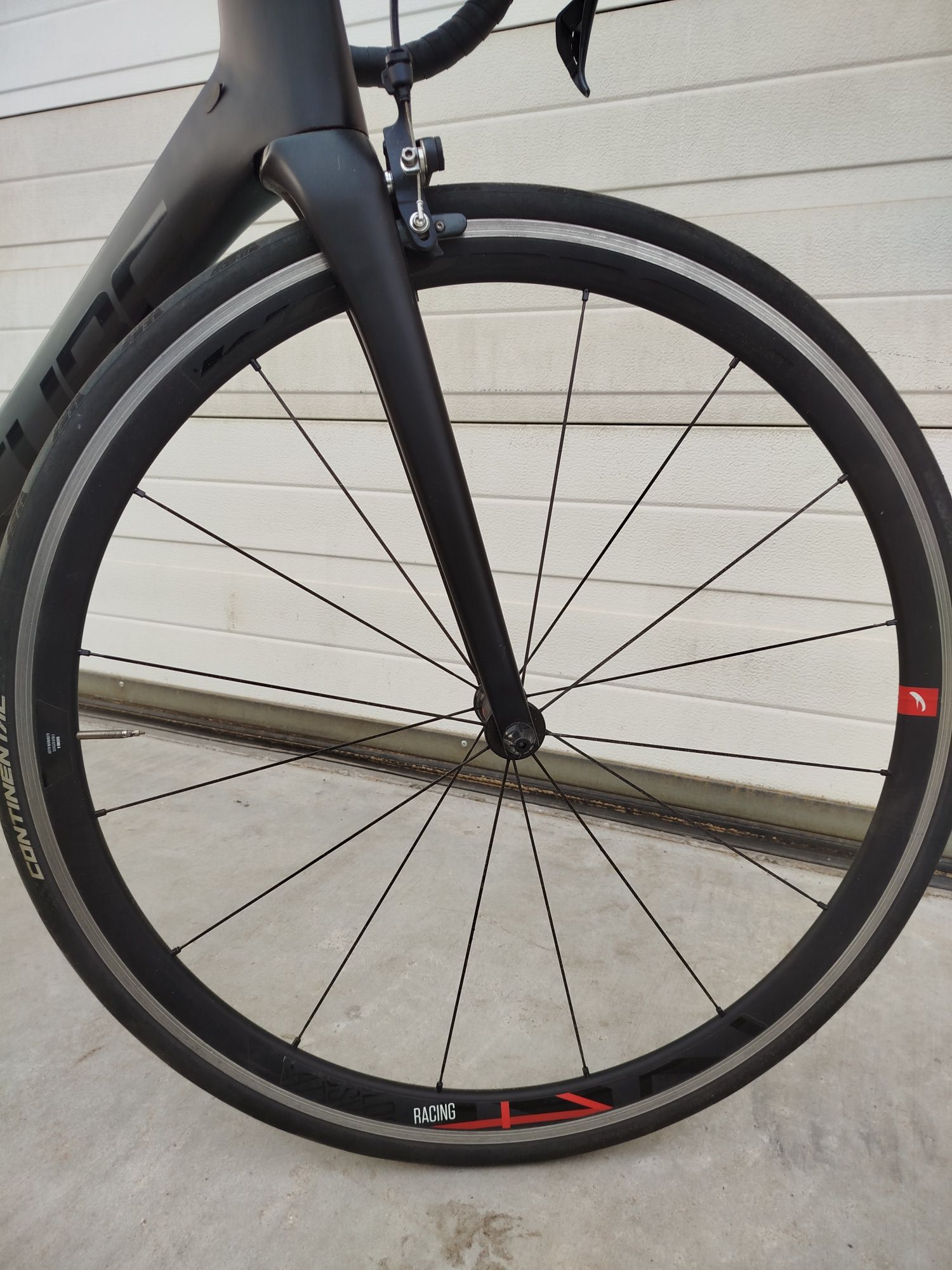 Cube Agree c62 Carbon Di2 2x11