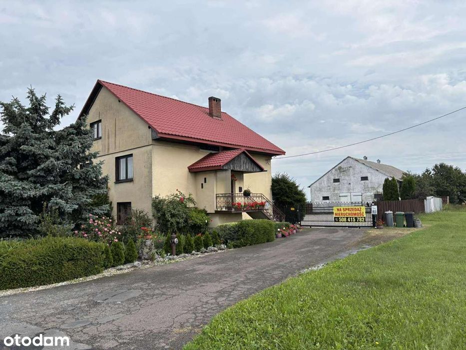 Duży dom 200m2 z działką 1,7ha, 2 budynki gospodarcze, podwórko, piec