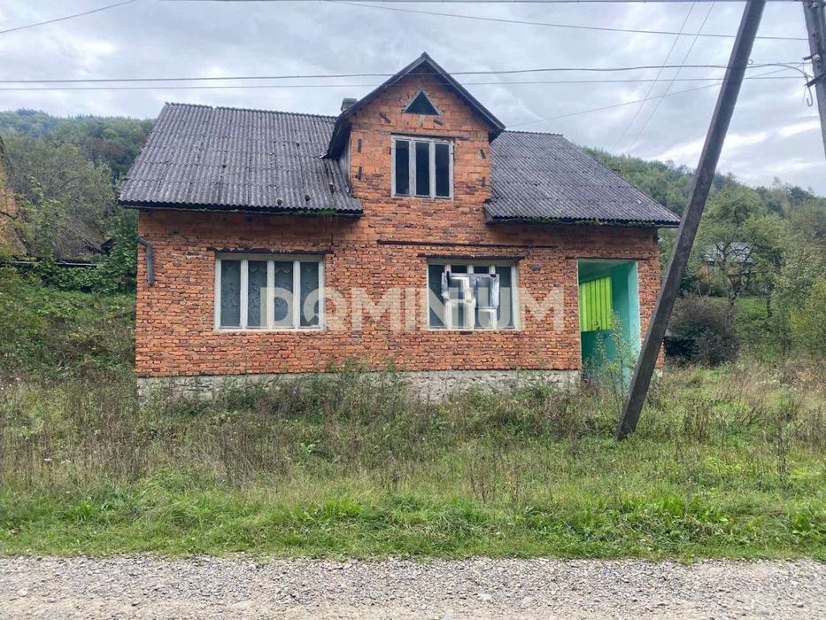 Продається будинок у селі