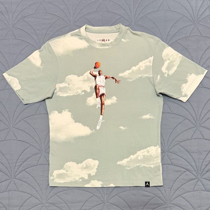 Футболка JORDAN ESS STMT 85 AOP SS CREW DM1436-366 б/у розмір S