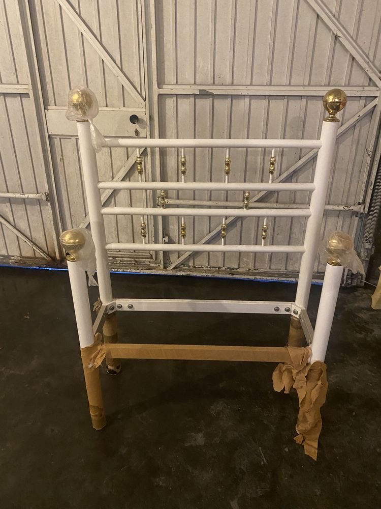 Cama para 1 pessoa. (Completa)