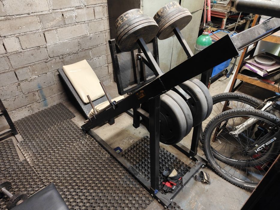 Suwnica na nogi z regulacją