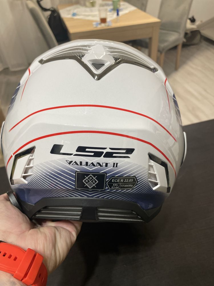 Kask LS2 Valiant II plus intercom EJEAS V6