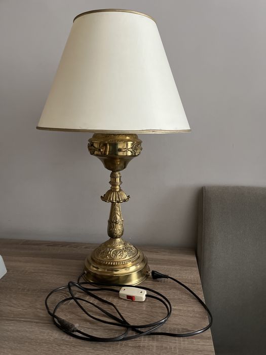 Lampa stylowa ciężka .