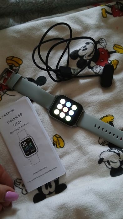 Смарт  годиник смат.