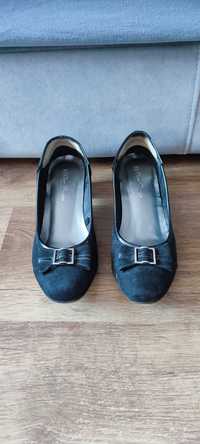 Buty czarne damskie Clara Barson r. 38