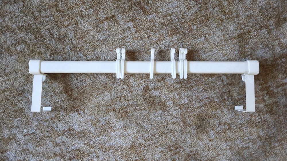 Cabide de porta metálico com ganchos - 3 unidades