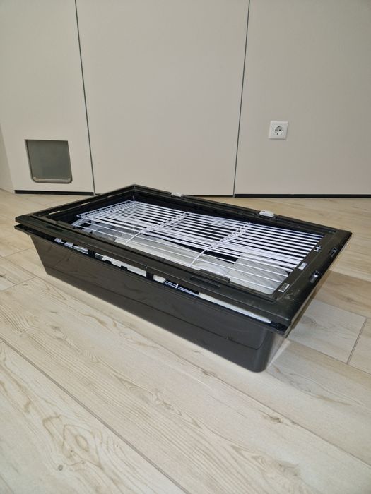 Клітка для кроликів та морських свинок Ferplast Casita 80 чорна 78см