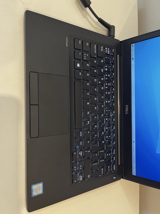 Dell Latitude I5 7gen/4gb/256ssd
