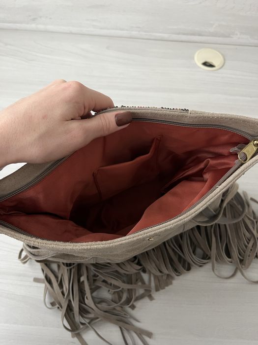 Клатч в стиле бохо. Натуральна замша