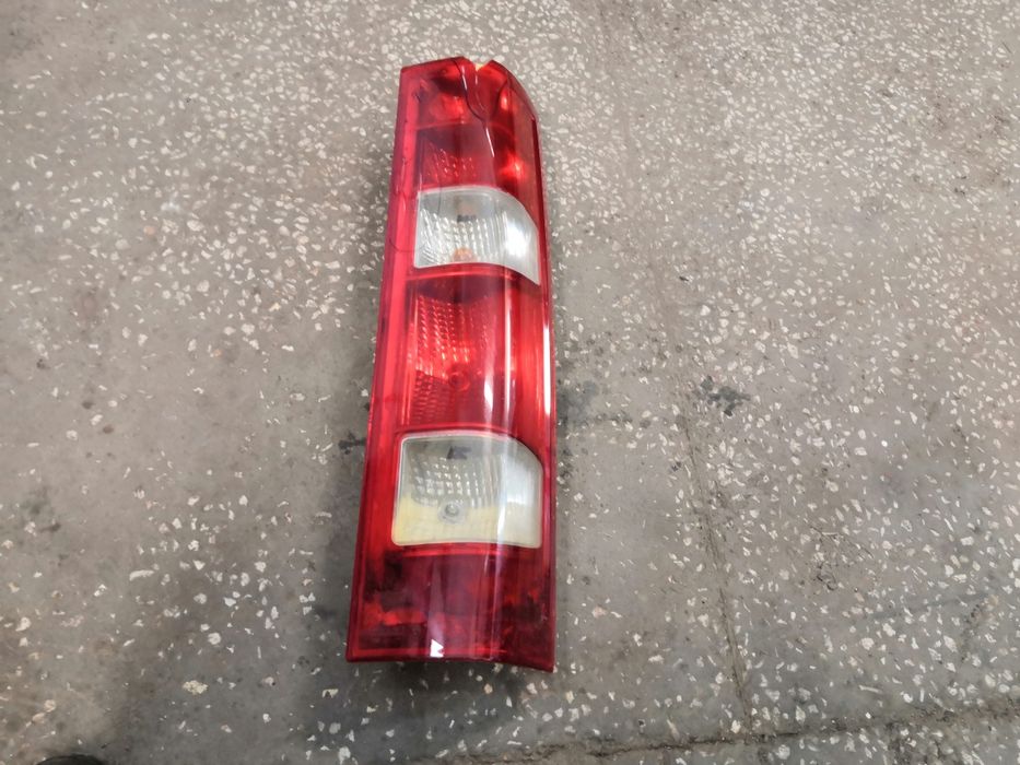 Lampa prawy tył Iveco Daily 06-14 kompletna