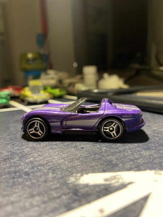 Dodge Viper - purple- Hotwheel