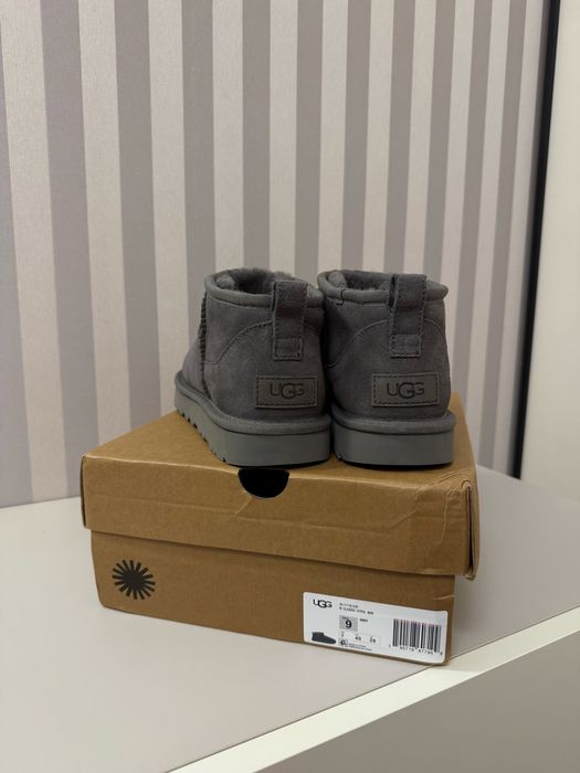 Ugg Classic ultra mini  Grey